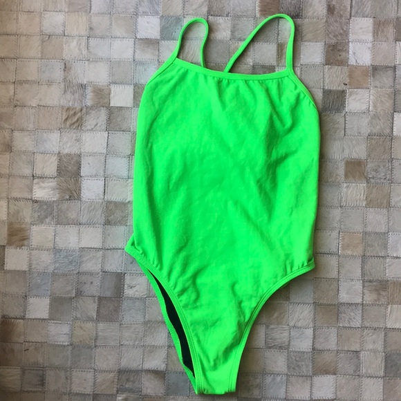 Jolyn Clothing Other - 🌊JOLYN Dayno II Tieback Lime Green💥